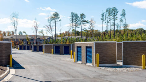 Space Shop Self Storage - Douglasville Plaza