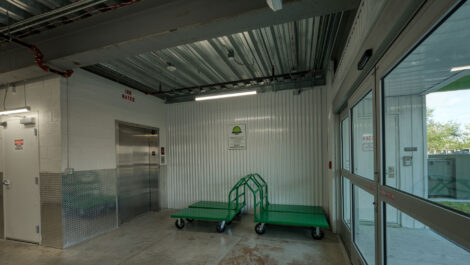 Space Shop Self Storage - Sarasota