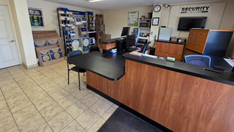 Space Shop Self Storage – Boulder